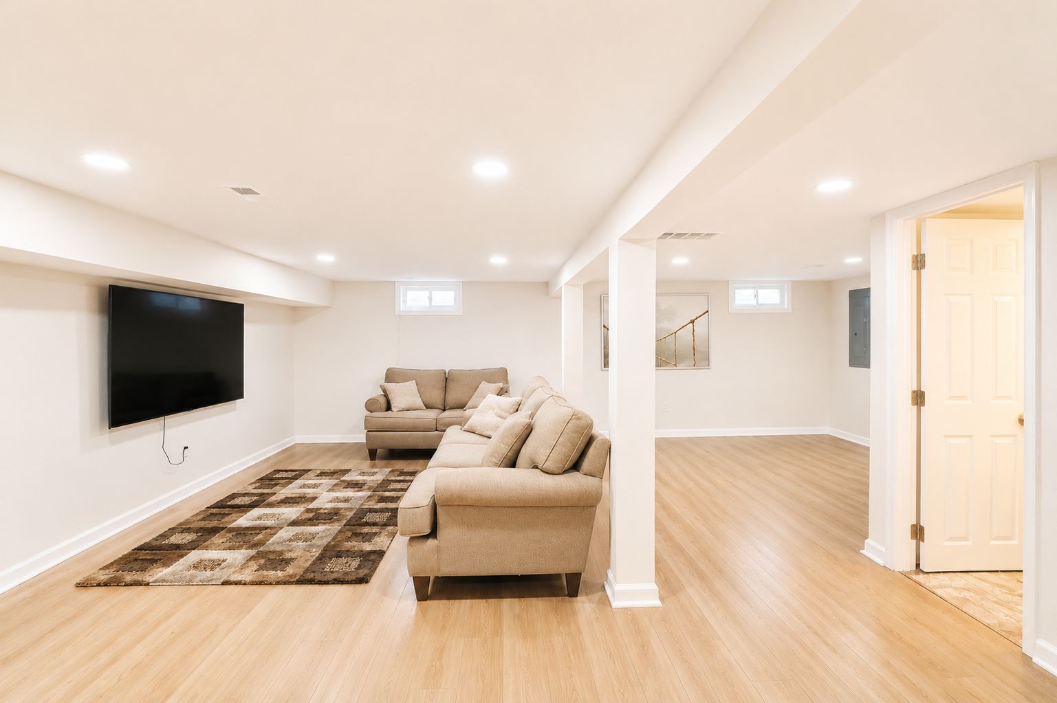 Listing Photos real estate portfolio image 6