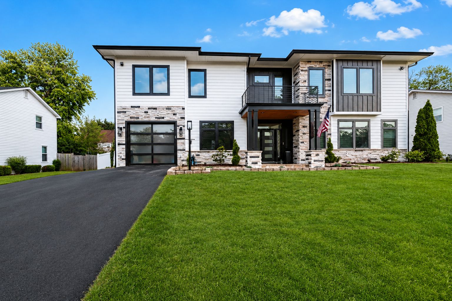 Listing Photos real estate portfolio image 13